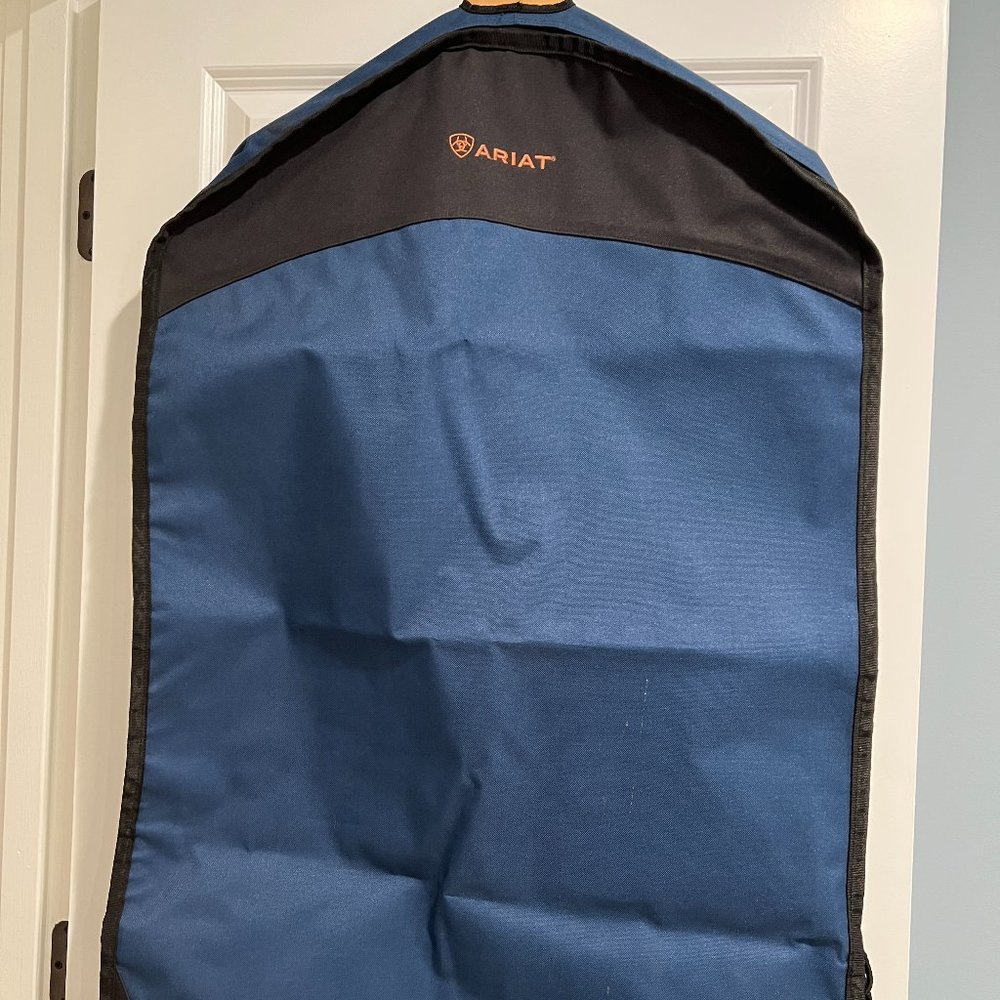 Ariat Show Garment Bag